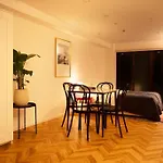 #5 3Stops To Shinjuku Station Stylish Spacious Studio Apartment